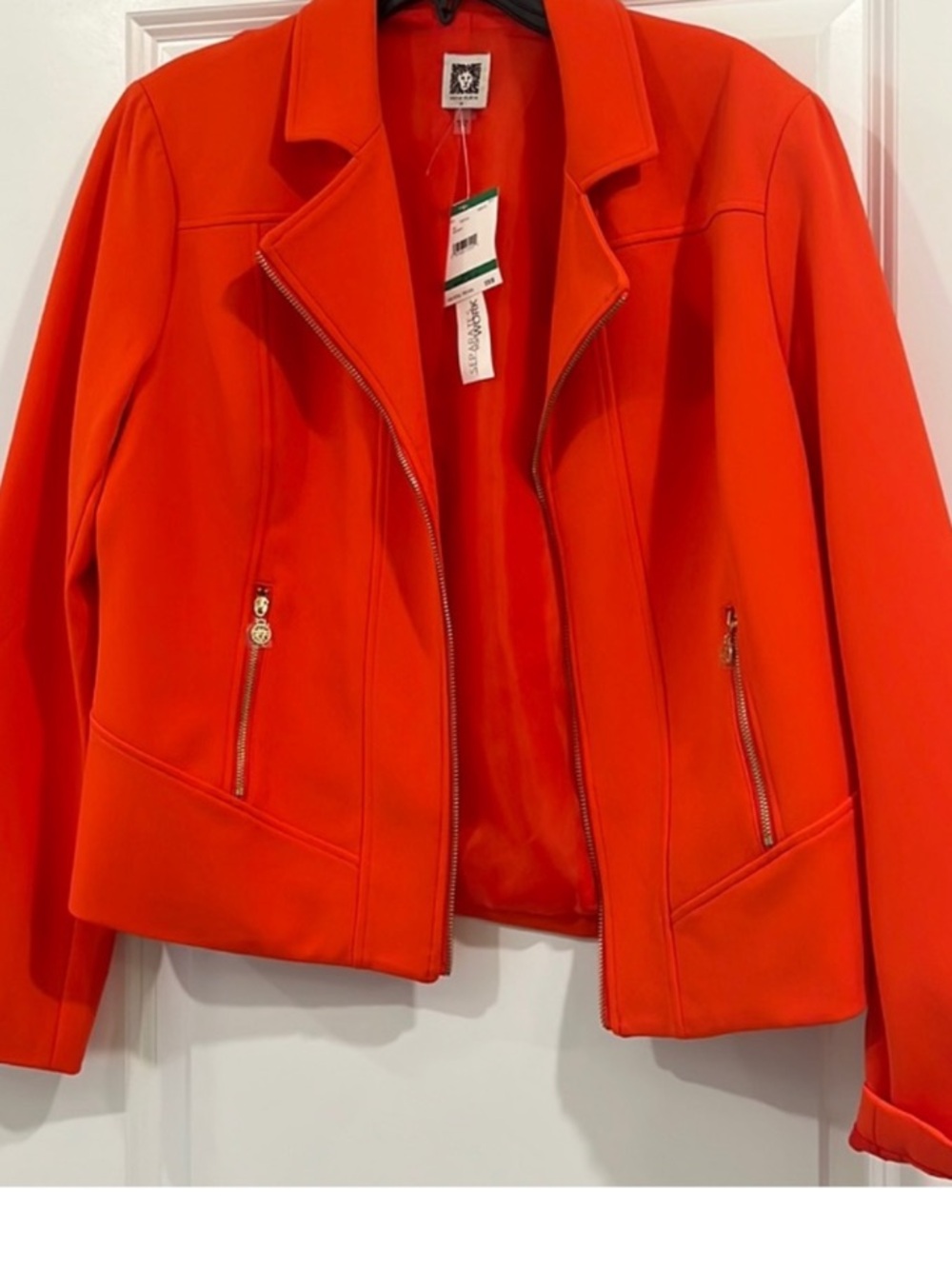 Anne Klein Vibrant Poppy-Red Color- Decorative only Zip. Open In The Fron Blazer